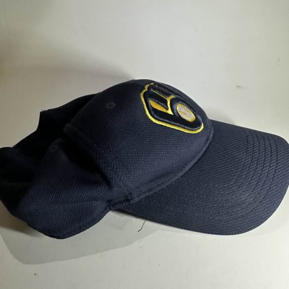 Milwaukee Brewers Hat Signed